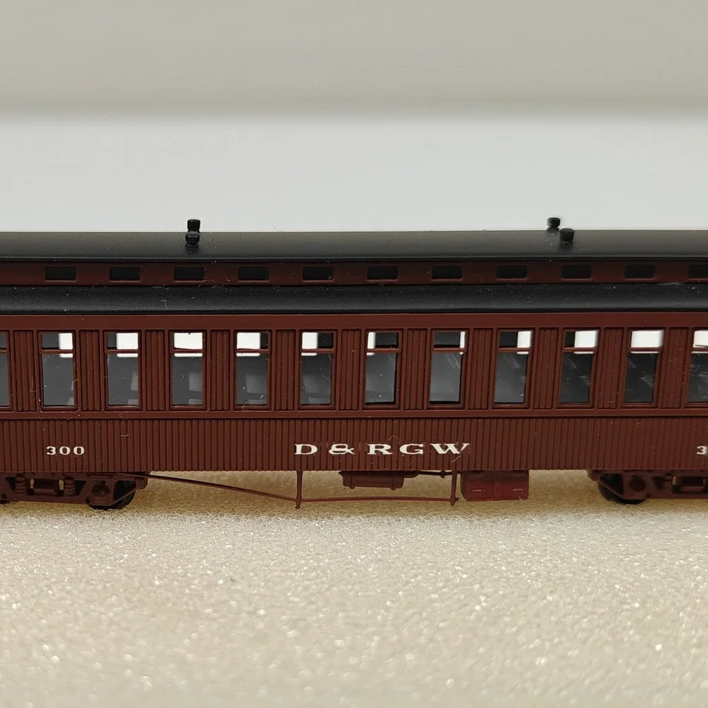 Lok 14 27005 D&RGW Coach #300 Denver & Rio Grande Western Nn3 Scale Brass READ